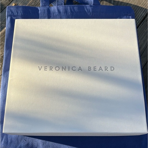 Veronica Beard Lisa pointed toe heels. NWOT. Never worn. Excellent condition. - Picture 7 of 9